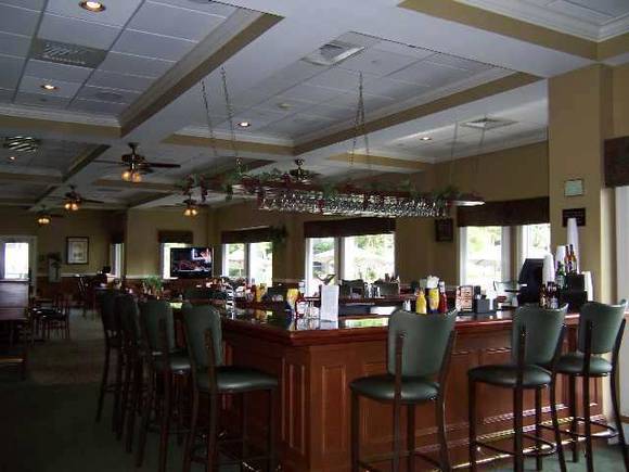 Clubhouse Bar